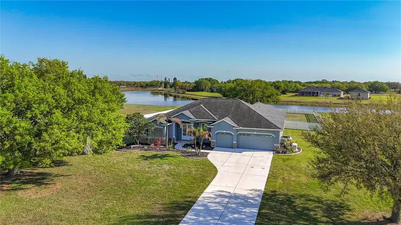 18002 Howling Wolf Run, FL