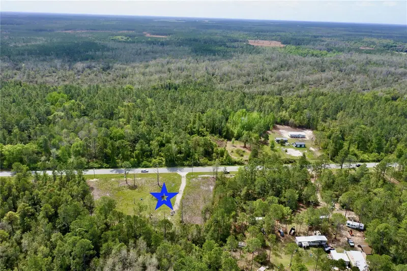 8798 E Highway 318, FL