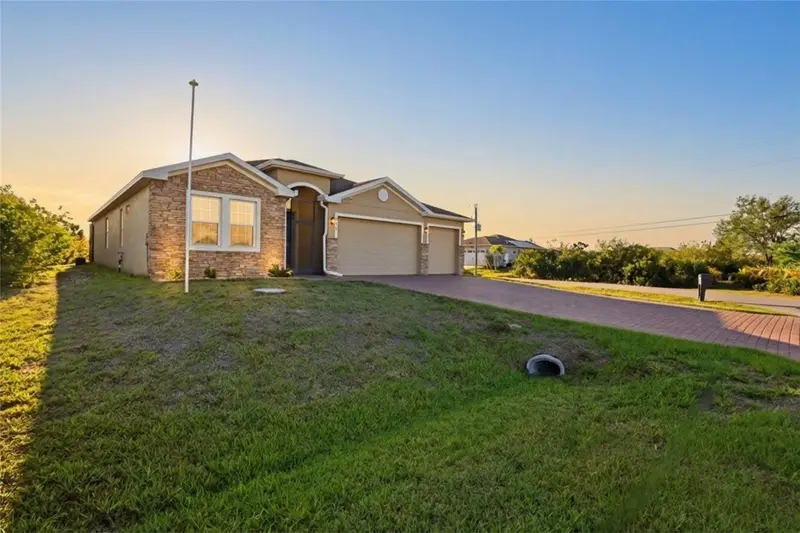 14879 Wichita Rd, FL