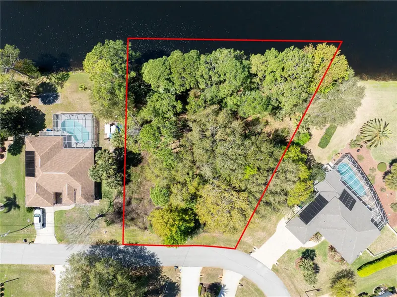 37 Ludlow Ln W, FL