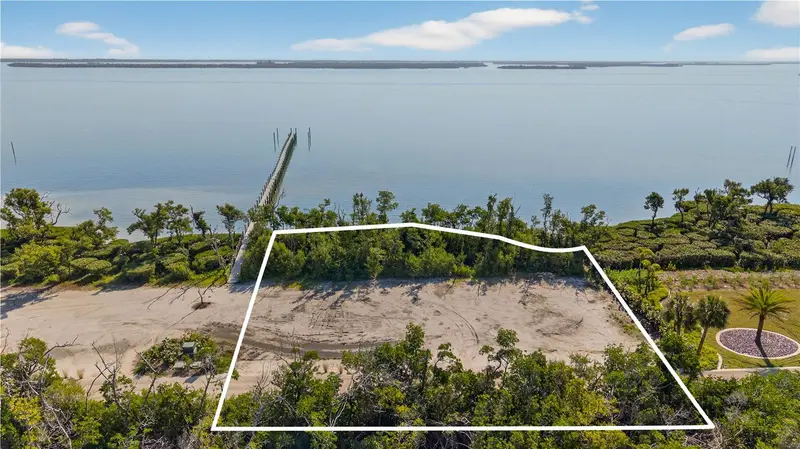 440 Useppa Island, FL