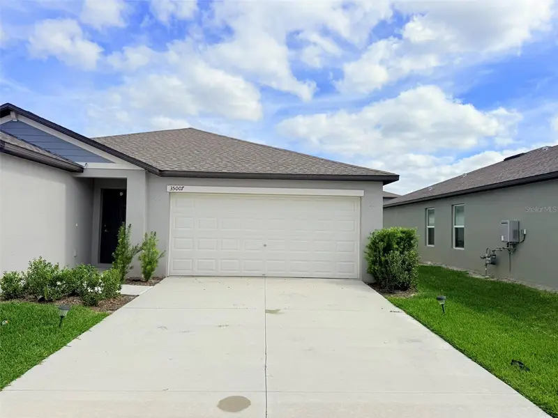 35007 Brackett Bnd, FL