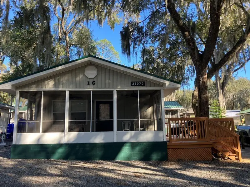 25079 Ne 140th Loop, FL