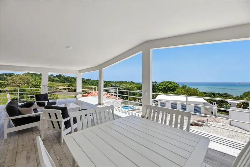 94 El Cocal Country And Beach Club, PR