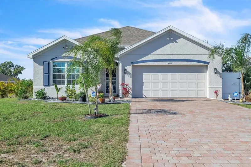 25157 Alcazar, FL