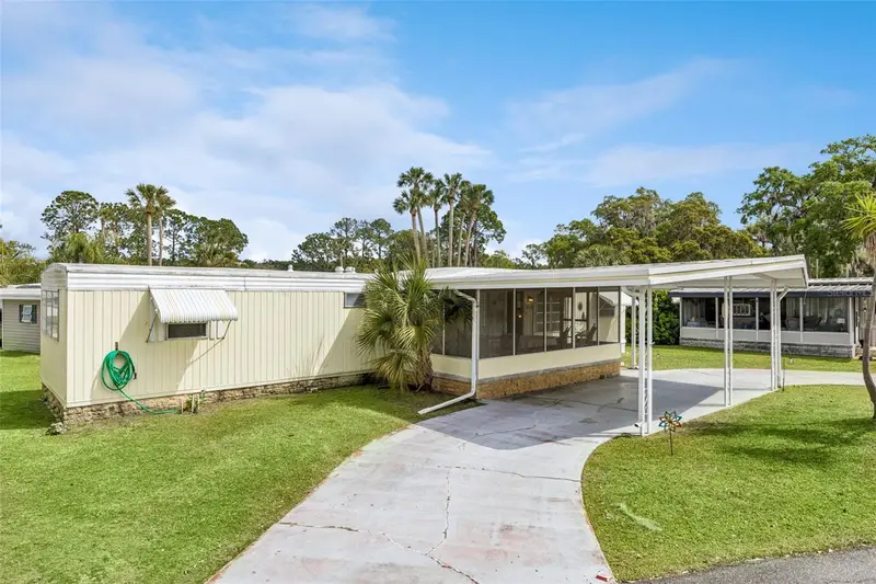 77 Wildwood Ln, FL