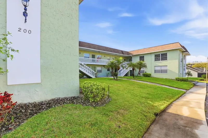 1250 S Pinellas Ave #214, FL
