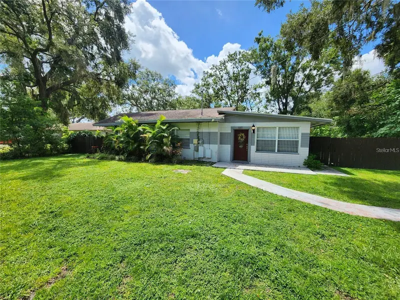 11107 Riverview Dr, FL