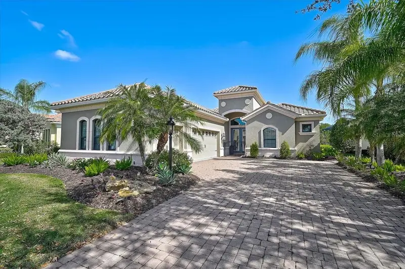 14911 Castle Park Ter, FL