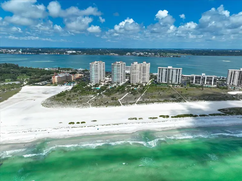 1180 Gulf Blvd #504, FL