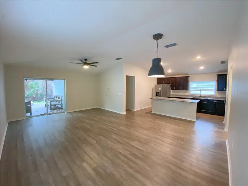 4637 Glencrest Loop, FL