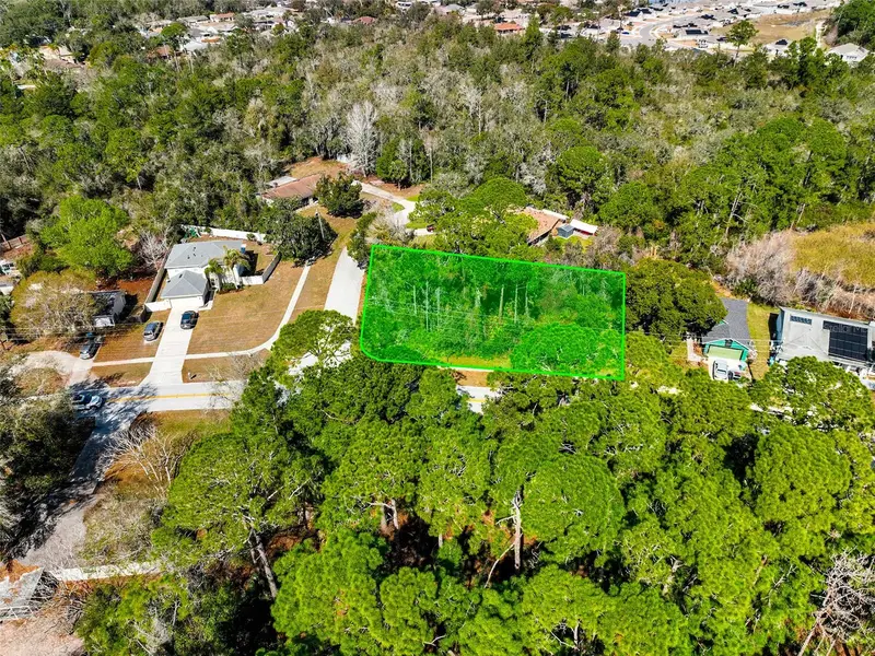 632 Anderson Dr, FL