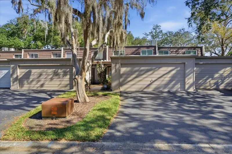 10603 Carrollbrook Way #10603, FL