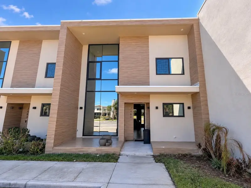 7464 Brooklyn Dr, FL