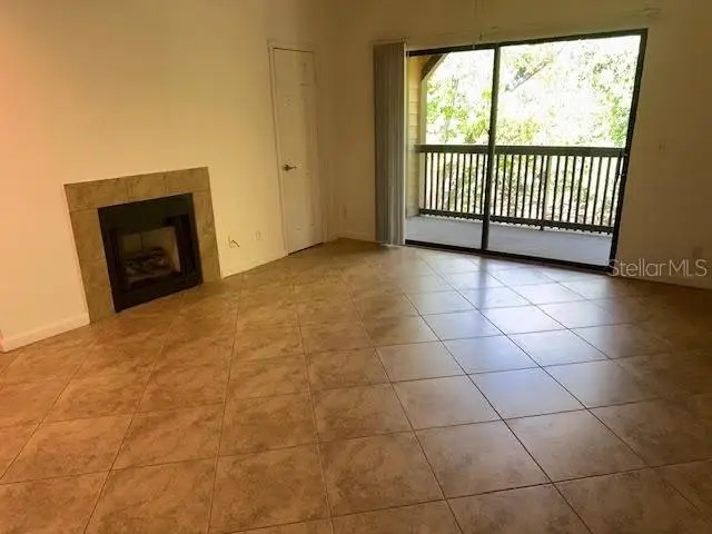 365 Forestway Cir #303, FL
