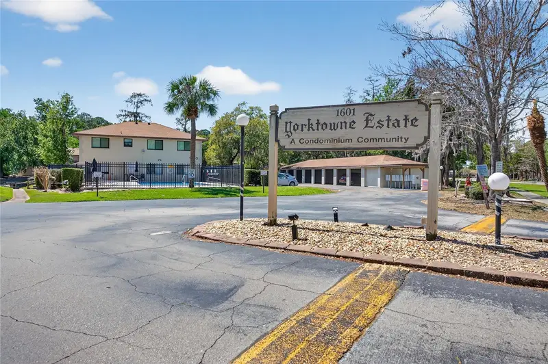 1601 Big Tree Rd #101, FL