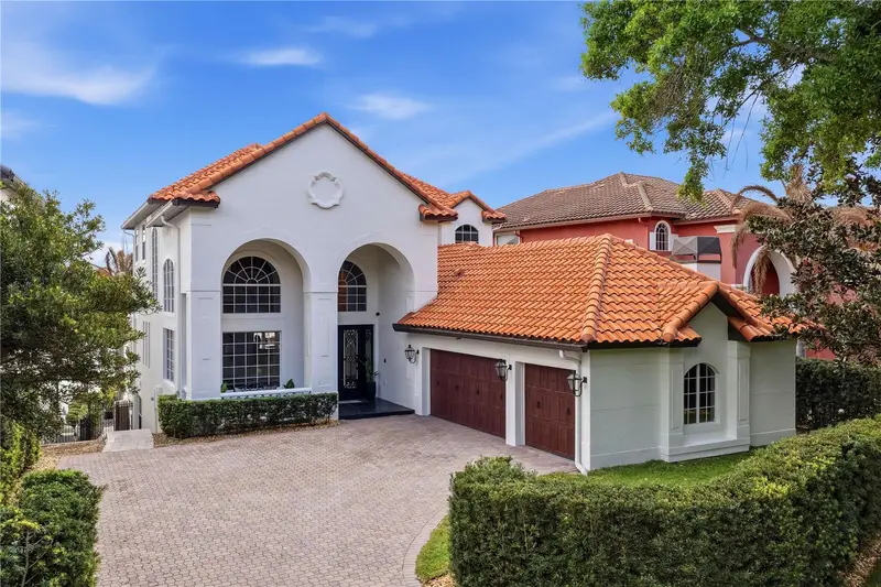 8020 Firenze Blvd, FL