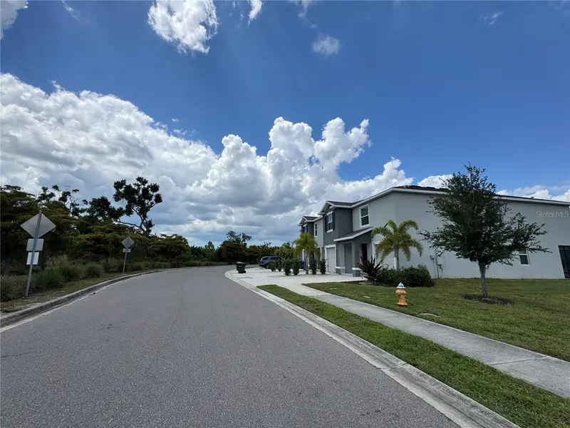 8809 Milestone Dr, FL