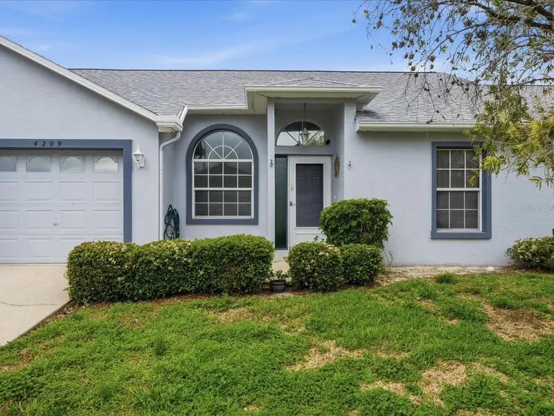 4209 Avanti Cir, FL