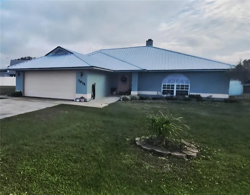 1811 W Allamanda Blvd, FL