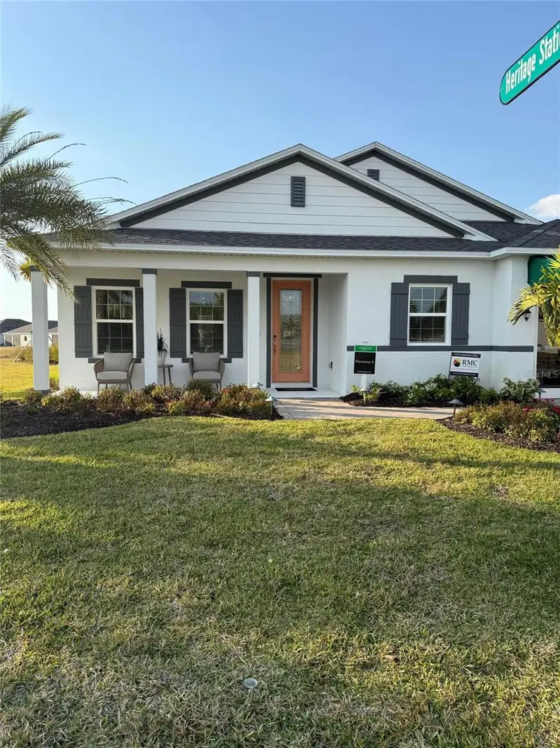 25584 Calusa Dr, FL