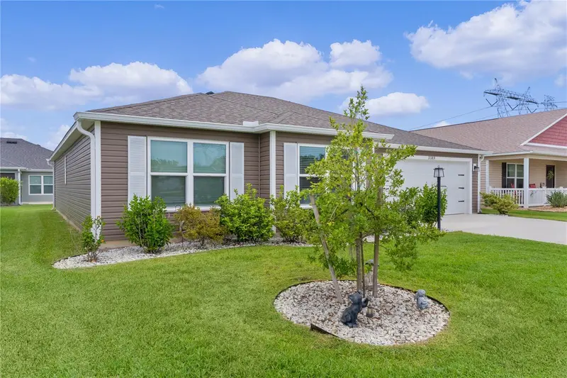 3389 Luty Ln, FL