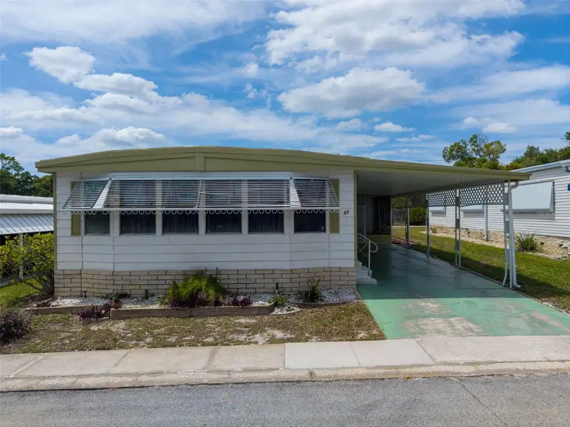 23 Mountain Laurel Dr, FL