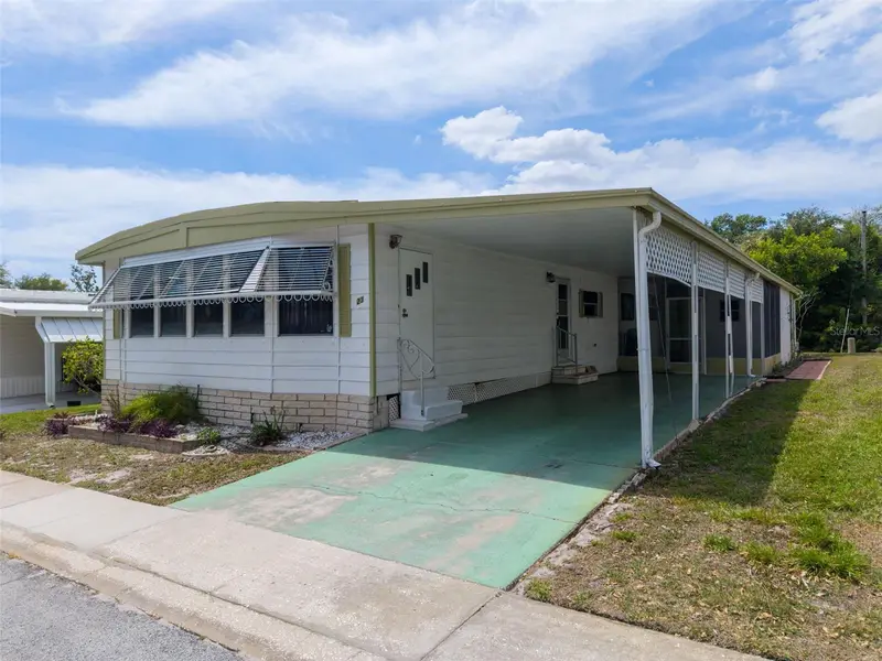 23 Mountain Laurel Dr, FL