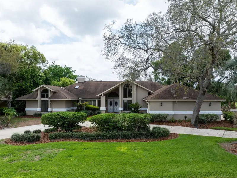 828 Sawgrass Ln, FL