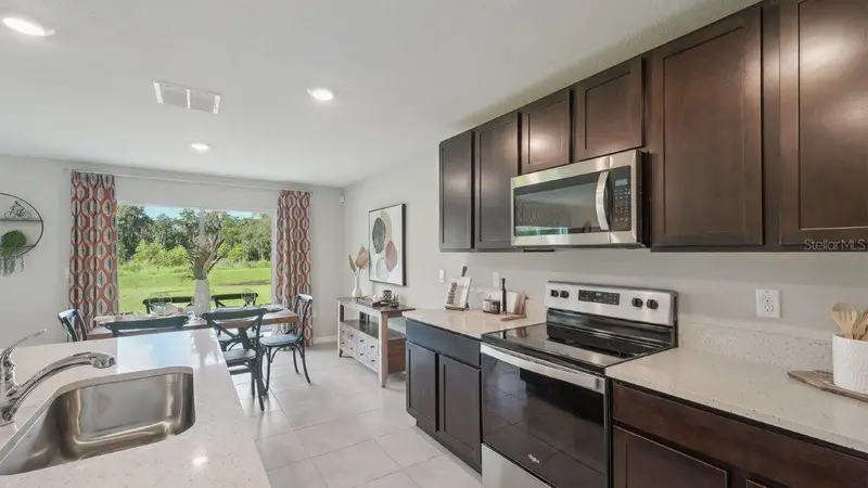 17493 Acorn Drop Rd, FL
