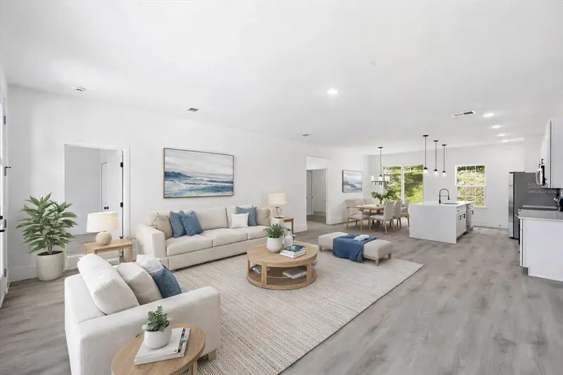 2670 W Fairway Loop, FL