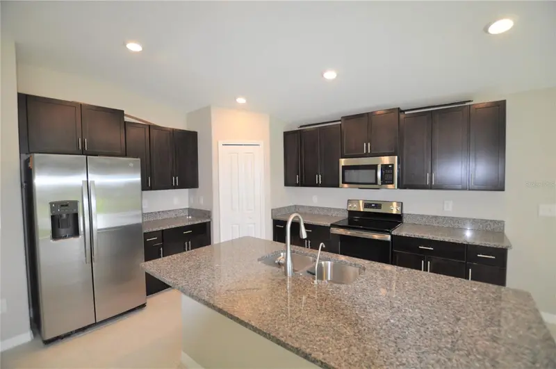 1458 Tahitian Sunrise Dr, FL