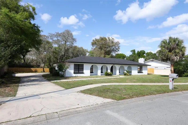 302 Timbercove Cir, FL