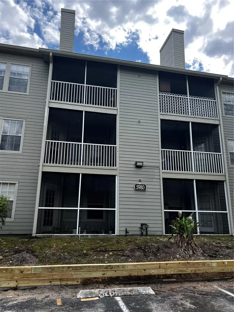 5980 Westgate Dr #202, FL