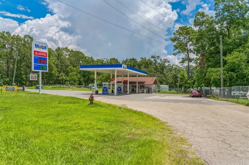 3749 Pat Thomas Pkwy #1, FL