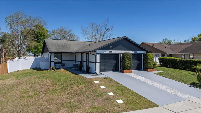 114 Winter Ridge Cir, FL