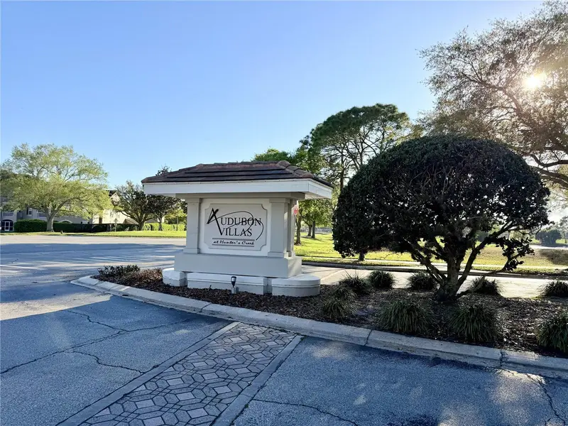 13839 Fairway Island Dr #1124, FL