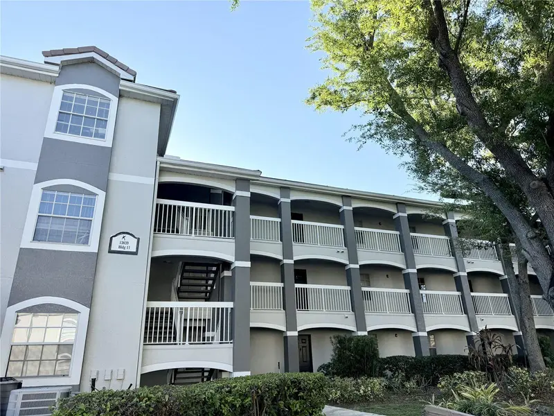 13839 Fairway Island Dr #1124, FL