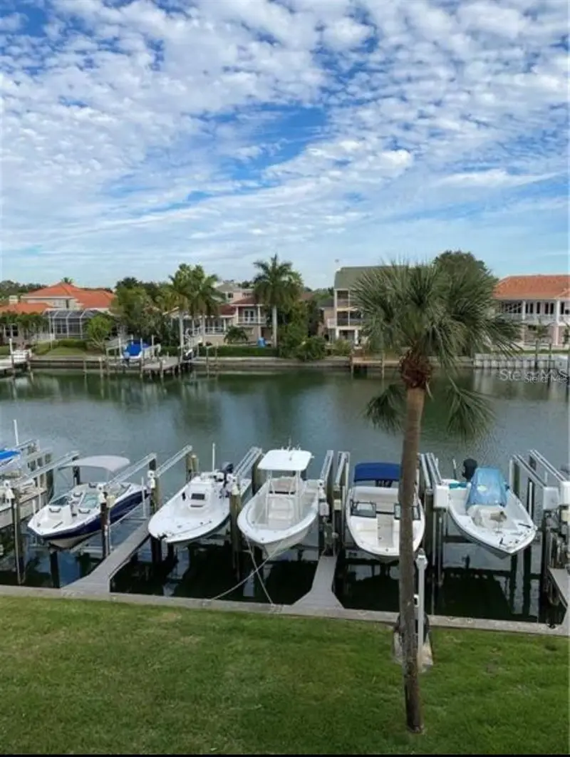1125 Pinellas Bayway S #201 Furnished, FL