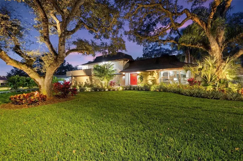 1584 Oak Lane, FL