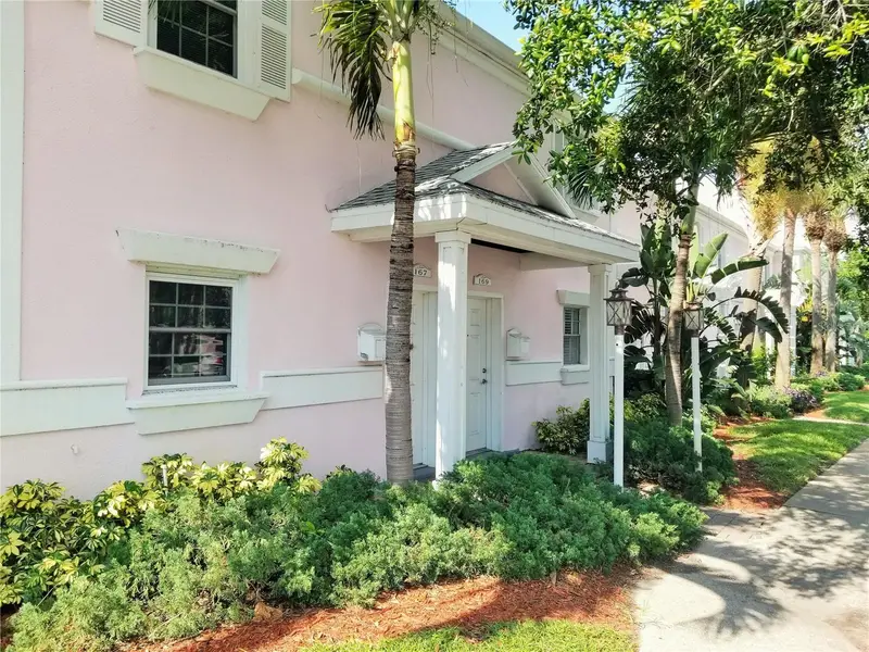 169 Pompano Dr Se, FL