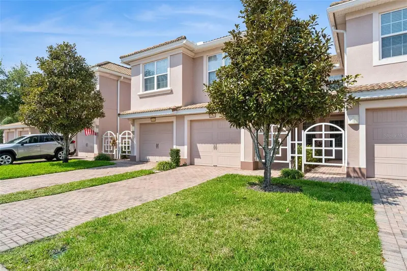 8349 Bella Tierra Ct, FL