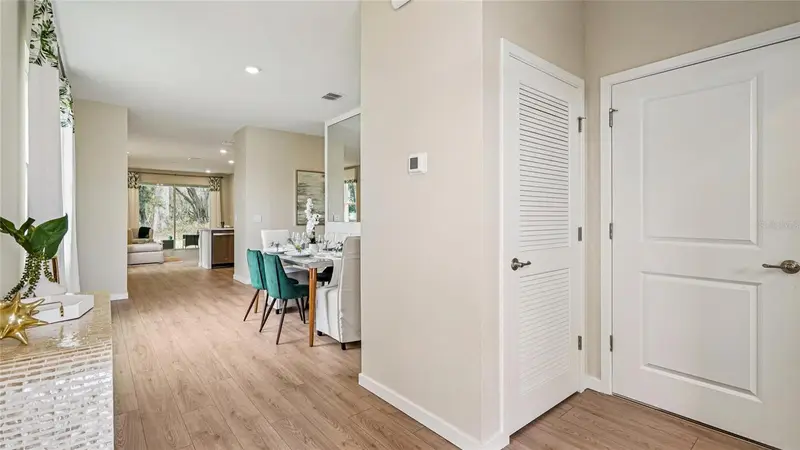 4007 Nw 44th Cir, FL