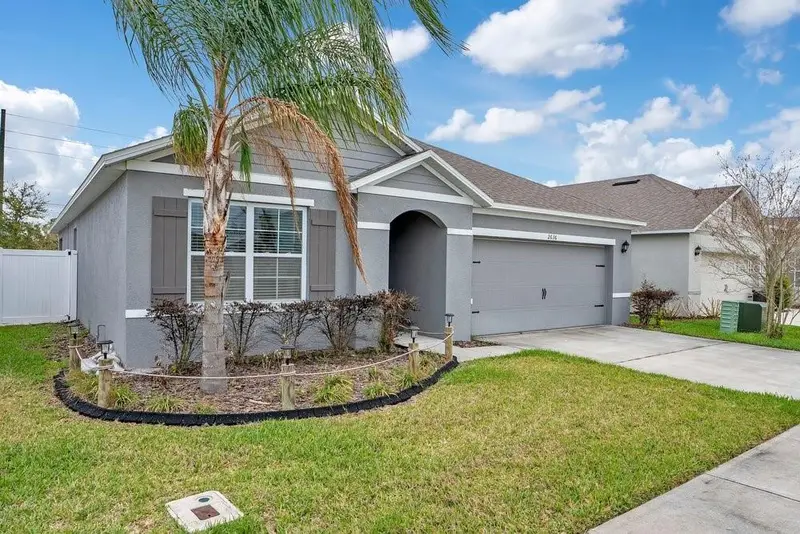 2636 Neverland Dr, FL