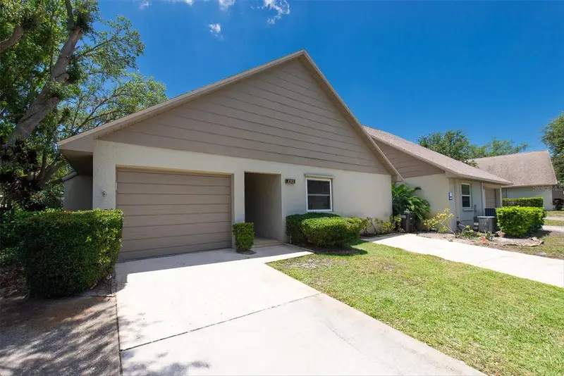 3392 Dumaine Ct, FL