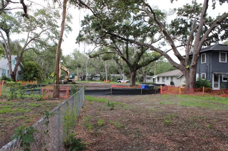 308 President St, FL