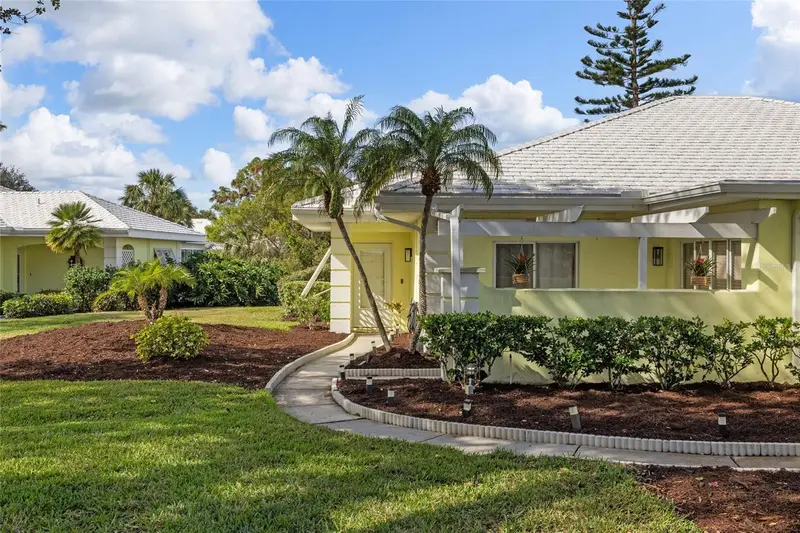 310 Wexford Ter #164, FL