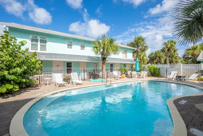 301 S Central Ave #5, FL