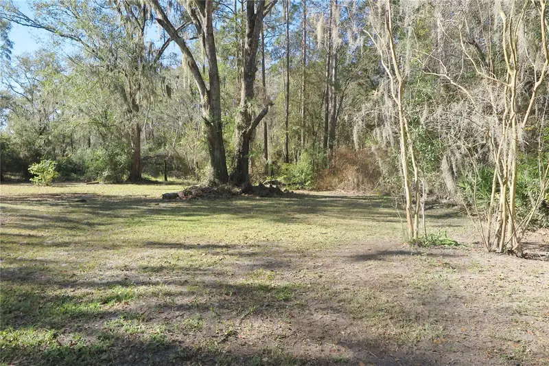 8760 County Road 127, FL