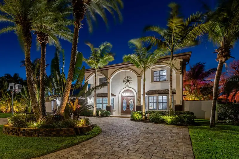10127 Paradise Blvd, FL